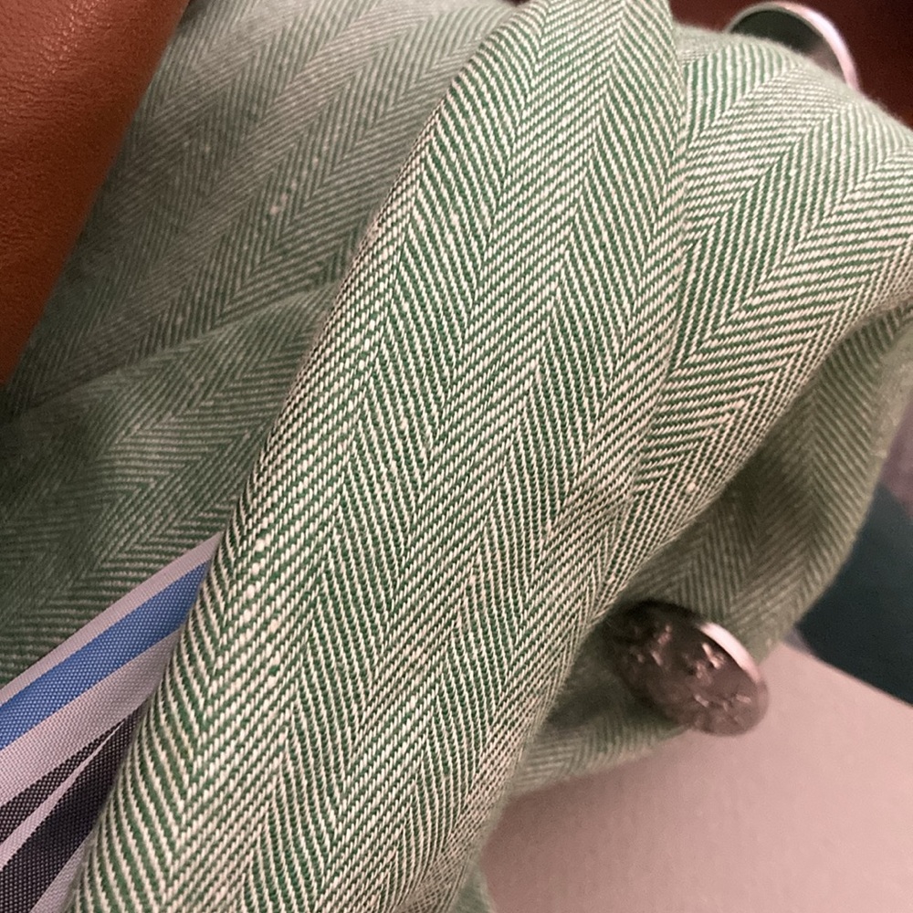 Veronica Beard Green Blazer with Silver Buttons- Nipped Waist- Fantastic- Size 6 - Picture 8 of 8